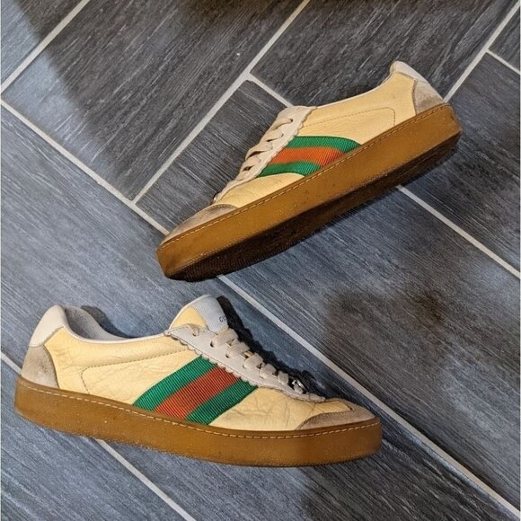 Gucci | Women's Yellow Leather Sneakers With Web G74 - Picture 4 of 16